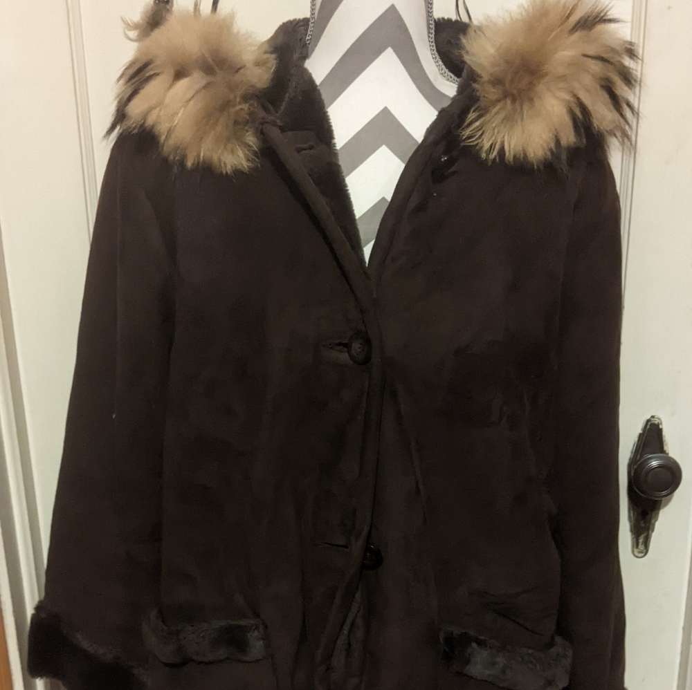 Vintage 1 Madison Fin Raccoon Fur Collared Coat Size Med